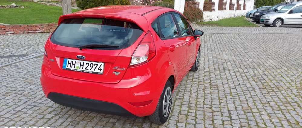 Ford Fiesta cena 22900 przebieg: 126000, rok produkcji 2013 z Karczew małe 254